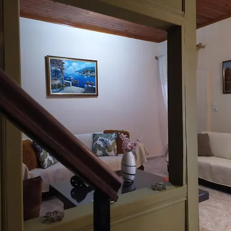 Agnadema House *