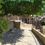 Agnadema House Ferienhaus Lixouri
