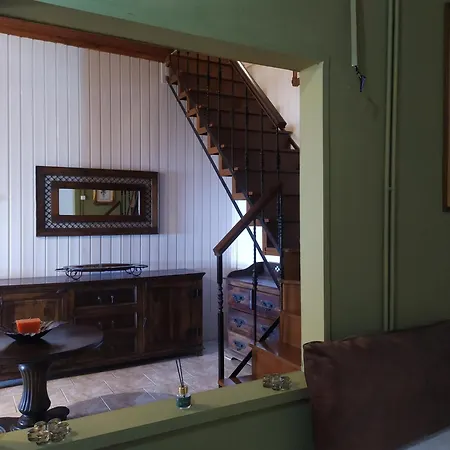 Agnadema House * 里科索翁